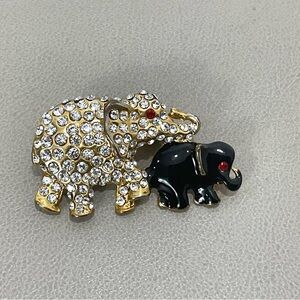Mother & Baby Elephant Rhinestone Brooch Pin